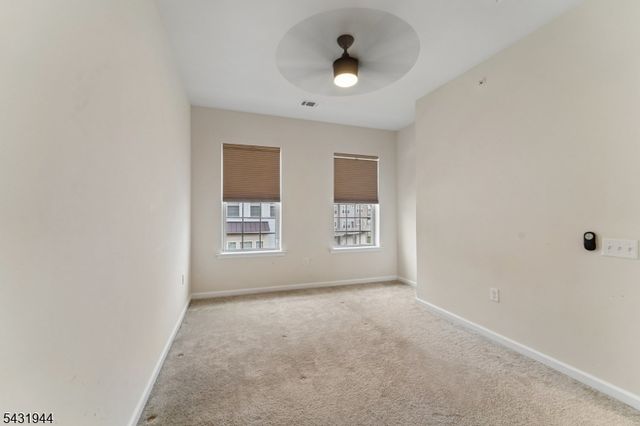 1 Haralson Ct, Livingston Twp., NJ 07039