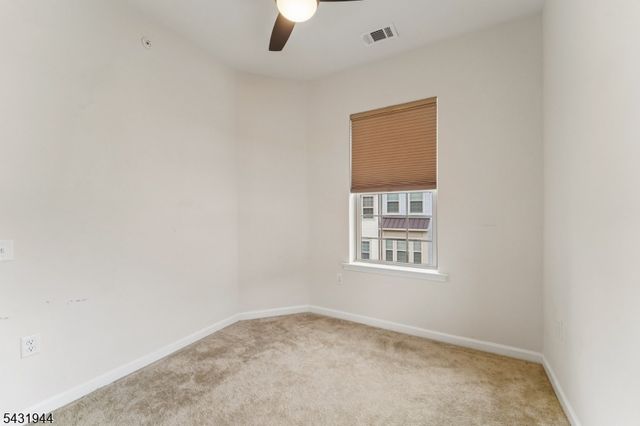 1 Haralson Ct, Livingston Twp., NJ 07039