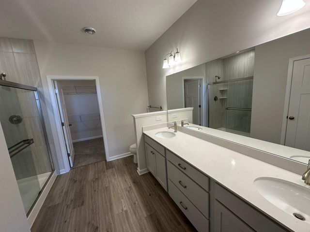 20050 Glarus Lane, Lakeville, MN 55044