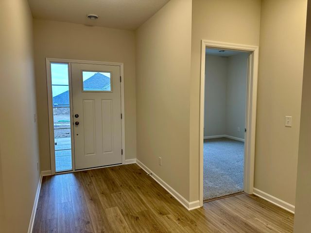 20050 Glarus Lane, Lakeville, MN 55044