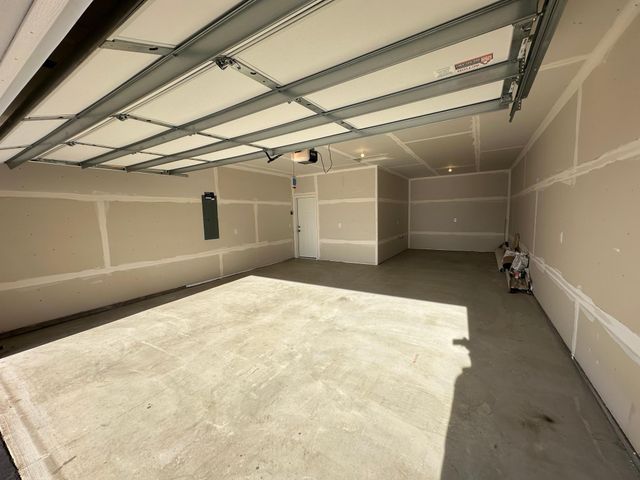 20050 Glarus Lane, Lakeville, MN 55044