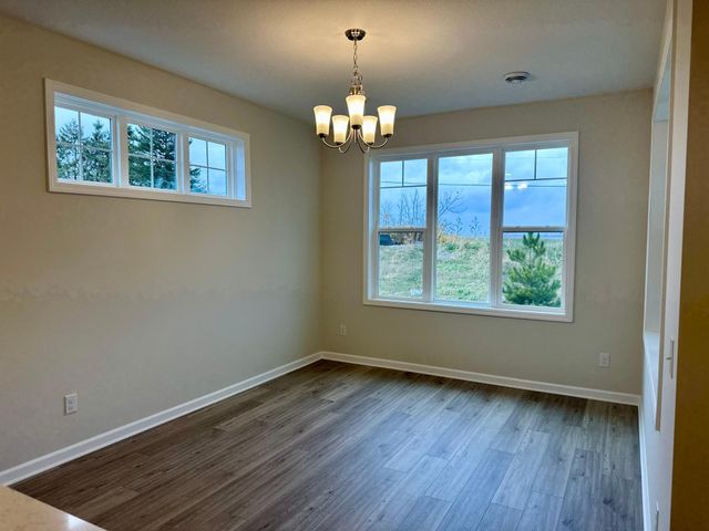 20050 Glarus Lane, Lakeville, MN 55044