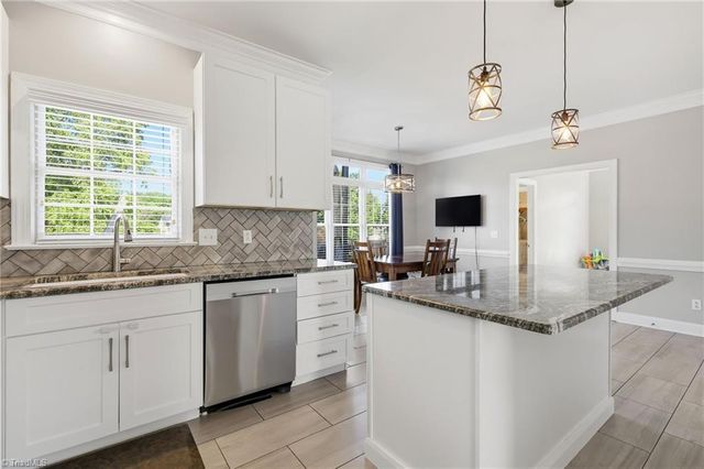 3718 Squirewood Drive, Clemmons, NC 27012