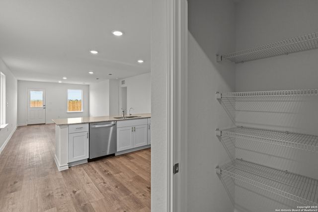 1319 Vallarta Centro, Converse, TX 78109