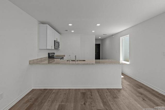 1319 Vallarta Centro, Converse, TX 78109