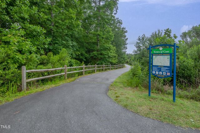 1139 Grogans Mill Drive, Cary, NC 27519