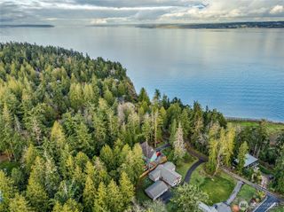 20919 President Point Road NE, Kingston, WA 98346