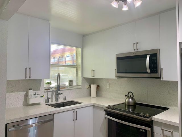 2801 N Pine Island Road 110, Sunrise, FL 33322
