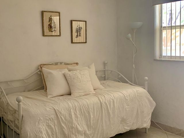 2801 N Pine Island Road 110, Sunrise, FL 33322