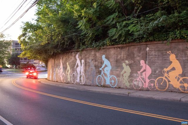 1104 FOREST HILLS AVE, Charlottesville, VA 22903