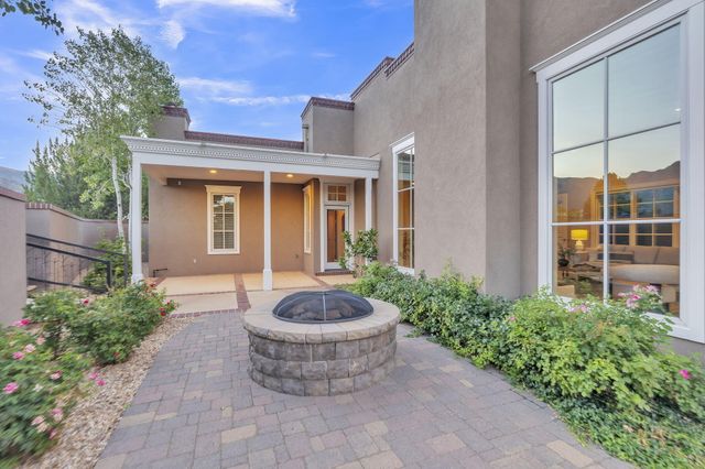 13401 Pino Canyon Place NE, Albuquerque, NM 87111
