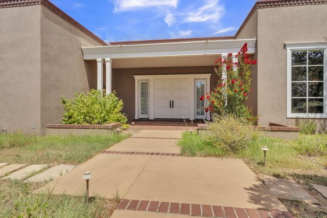13401 Pino Canyon Place NE, Albuquerque, NM 87111