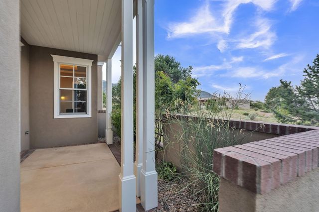 13401 Pino Canyon Place NE, Albuquerque, NM 87111