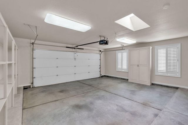 13401 Pino Canyon Place NE, Albuquerque, NM 87111