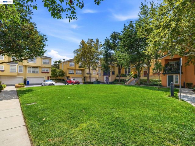 3423 Ellery Cmn, Fremont, CA 94538
