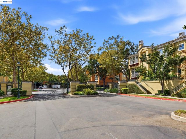 3423 Ellery Cmn, Fremont, CA 94538