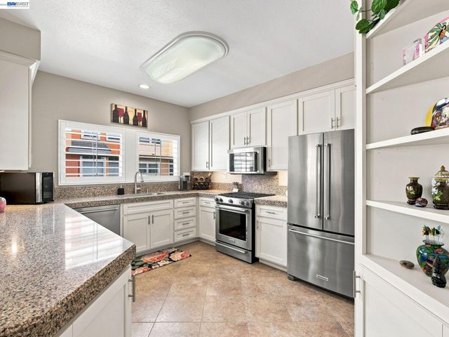 3423 Ellery Cmn, Fremont, CA 94538