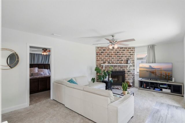 4145 HARRISBURG STREET NE, St Petersburg, FL 33703