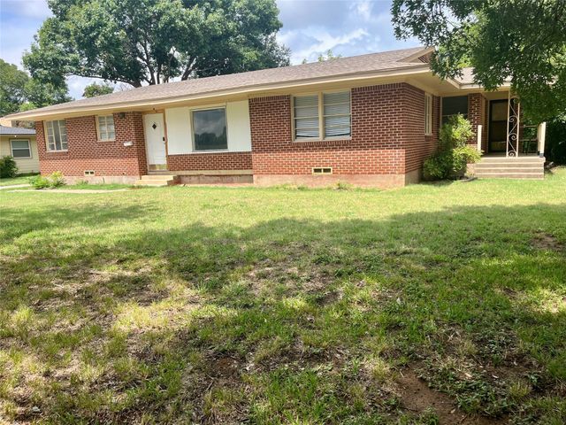 123 Varsity Circle, Arlington, TX 76013