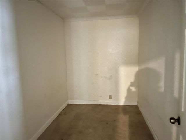 123 Varsity Circle, Arlington, TX 76013