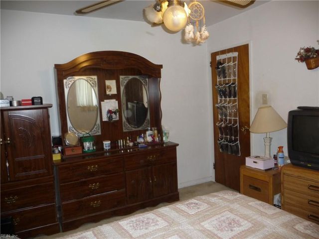 1712 Birchwood RD, Virginia Beach, VA 23455