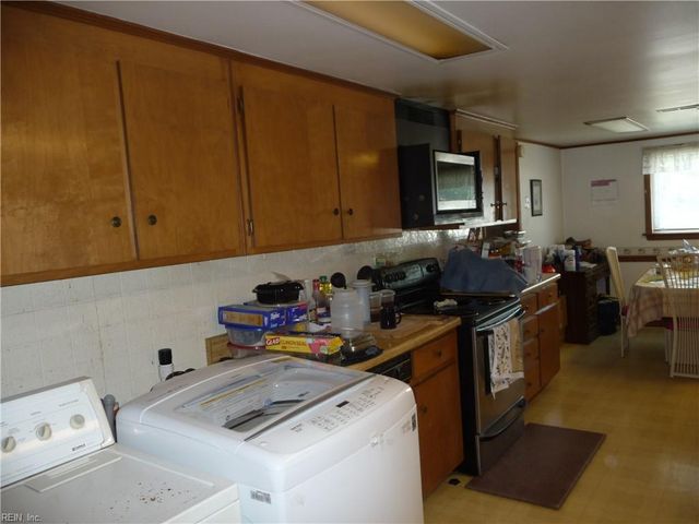 1712 Birchwood RD, Virginia Beach, VA 23455