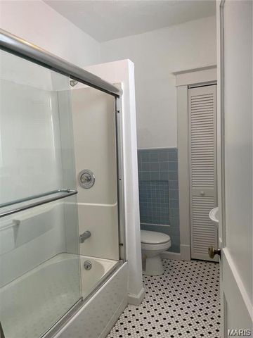 3122 Clifton Avenue, St Louis, MO 63139