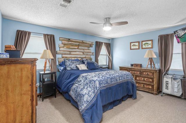 314 & 30 Sunset Dr, Lakehills, TX 78063