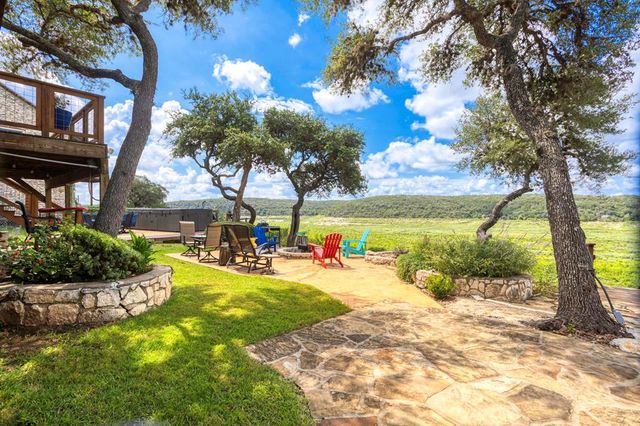 314 & 30 Sunset Dr, Lakehills, TX 78063
