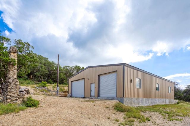 314 & 30 Sunset Dr, Lakehills, TX 78063