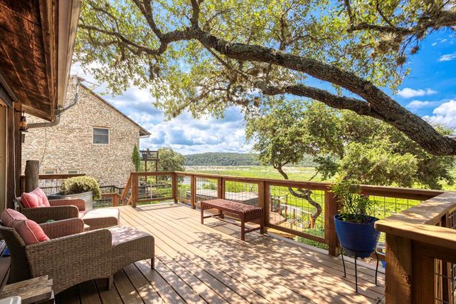 314 & 30 Sunset Dr, Lakehills, TX 78063