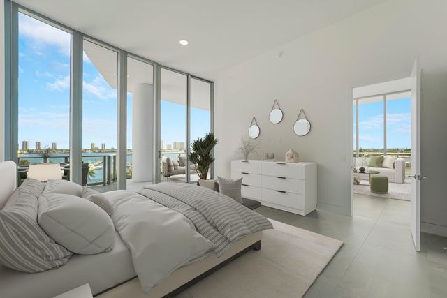 220 Lake Shore Drive 612, Lake Park, FL 33403