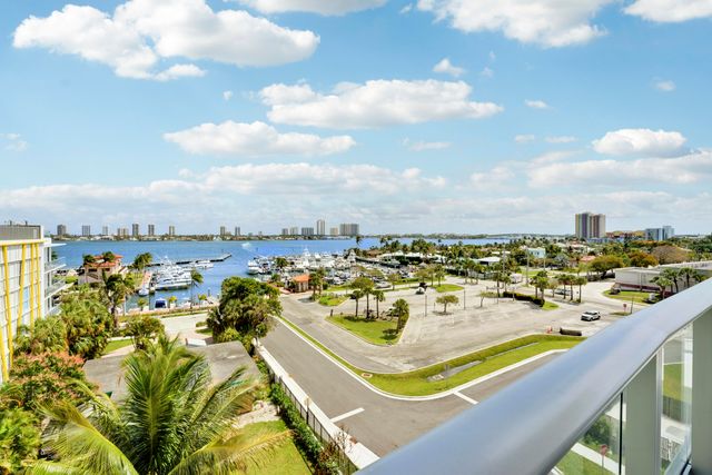 220 Lake Shore Drive 612, Lake Park, FL 33403
