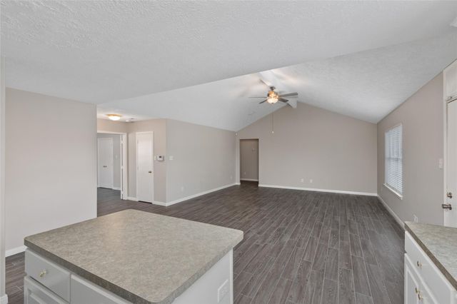 16302 Many Trees Lane, Conroe, TX 77302