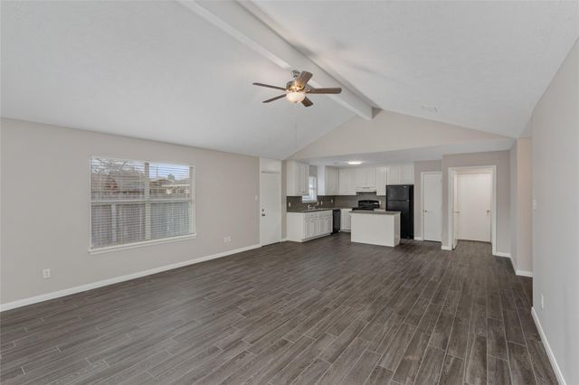 16302 Many Trees Lane, Conroe, TX 77302