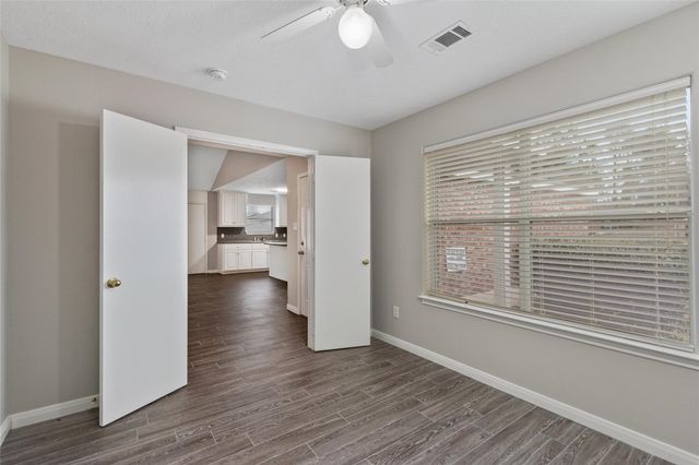 16302 Many Trees Lane, Conroe, TX 77302