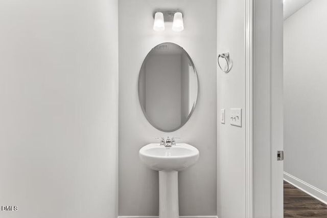 552 Barrington Row Avenue, Zebulon, NC 27597