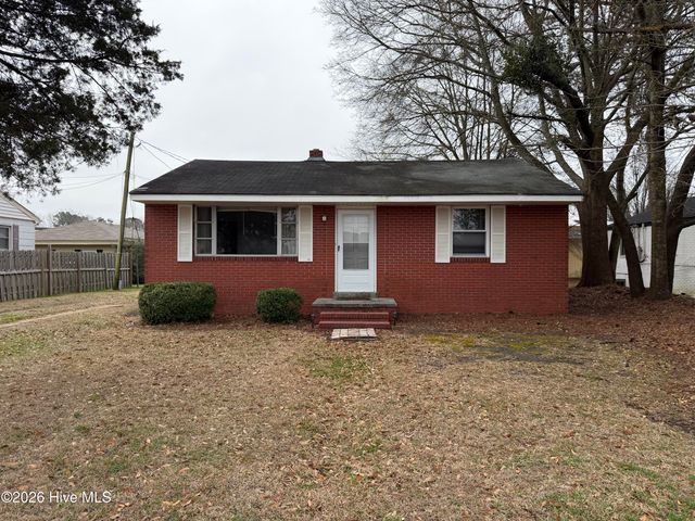 311 W Fremont Street, Saint Helena, NC 28425