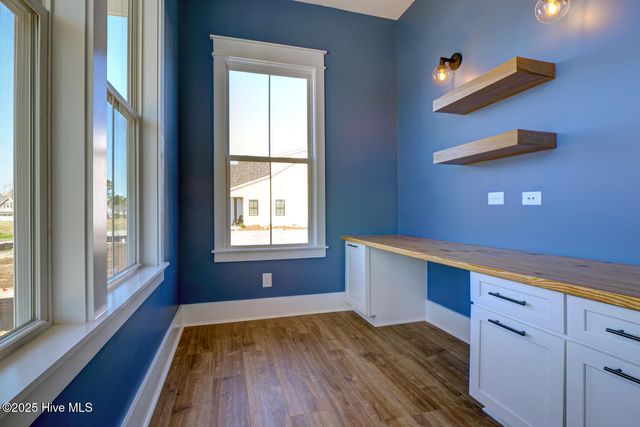 209 Creek View Circle, Sneads Ferry, NC 28460