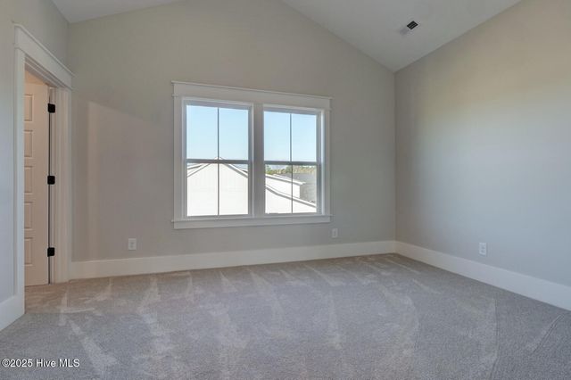 209 Creek View Circle, Sneads Ferry, NC 28460