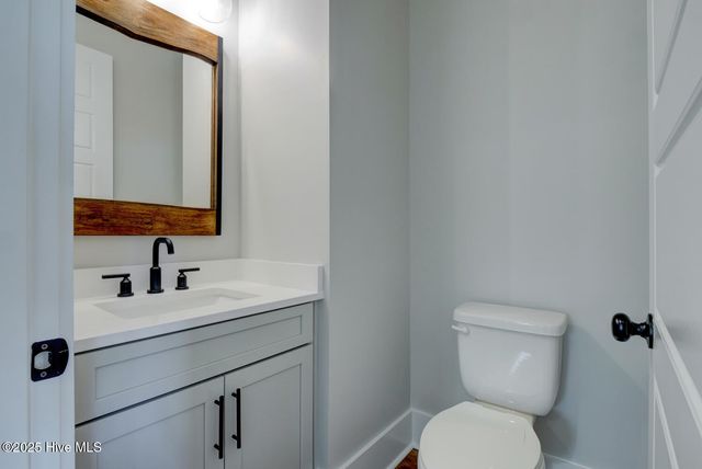 209 Creek View Circle, Sneads Ferry, NC 28460