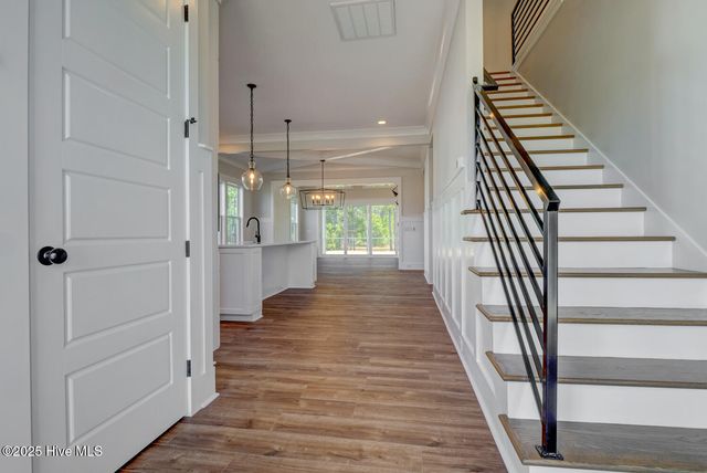 209 Creek View Circle, Sneads Ferry, NC 28460