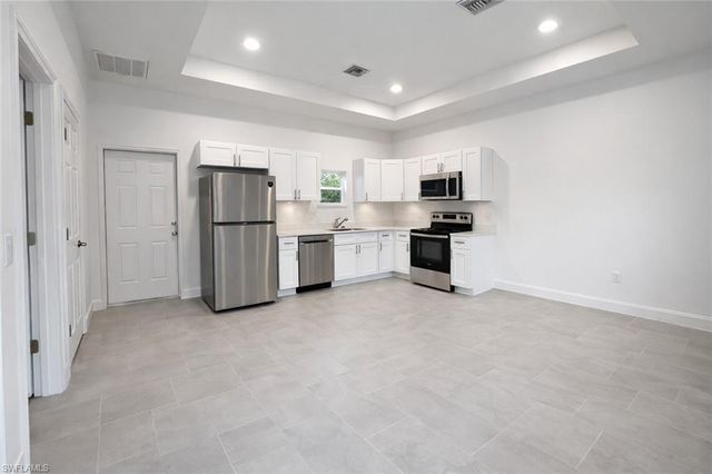 2511 65th ST W, Lehigh Acres, FL 33971
