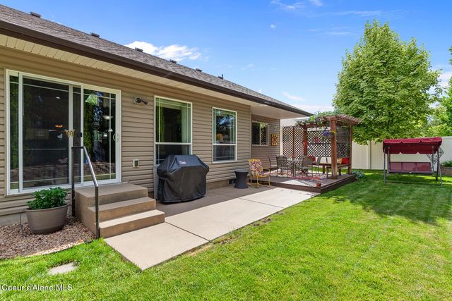 2849 W MULBERRY CT, Hayden, ID 83835