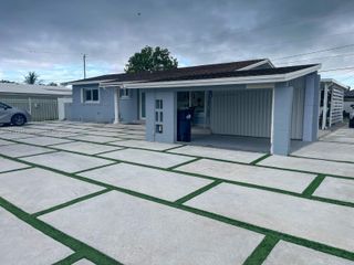 11922 SW 176th Ter, Miami, FL 33177