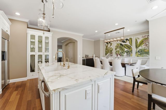 921 OSCEOLA Drive 2, Boca Raton, FL 33432