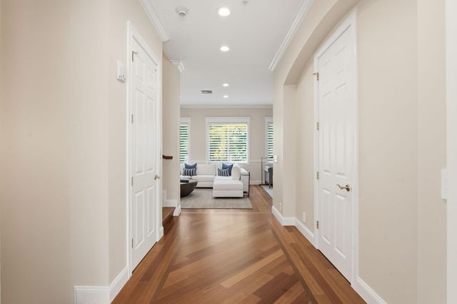 921 OSCEOLA Drive 2, Boca Raton, FL 33432