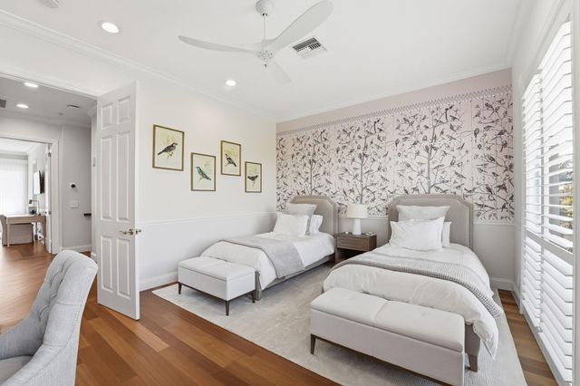921 OSCEOLA Drive 2, Boca Raton, FL 33432