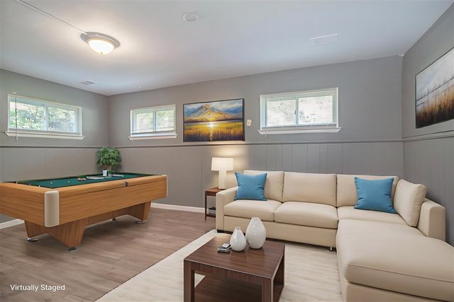 8650 Cedar Court, Ypsilanti, MI 48198