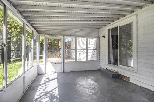 8650 Cedar Court, Ypsilanti, MI 48198